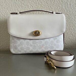 Coach Cassie Crossbody / Arctic White Canvas